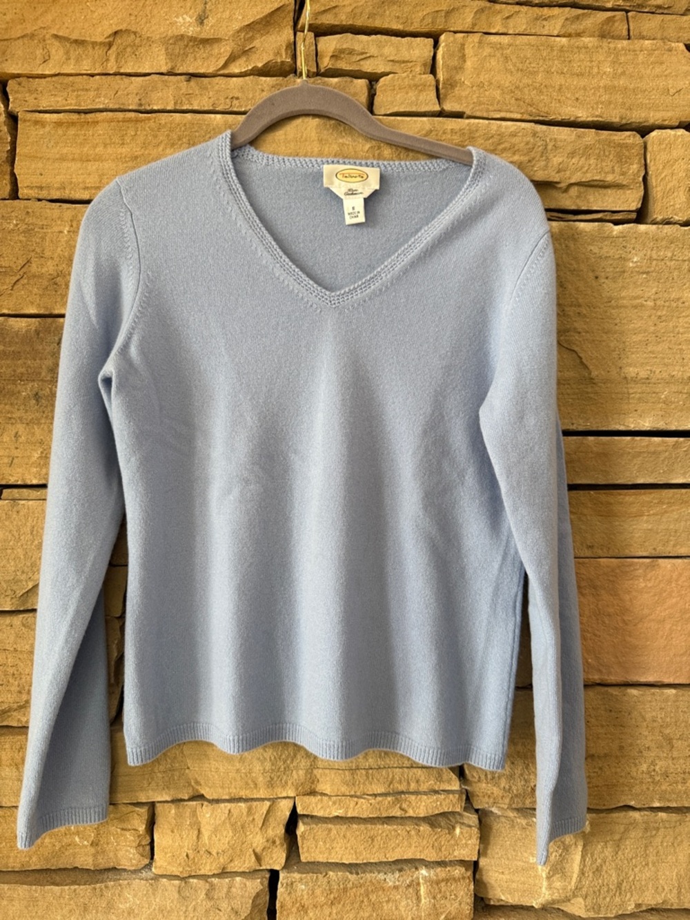Light Blue Cashmere V-Neck Sweater Talbots. Soft & Cozy *tiny flaw*
